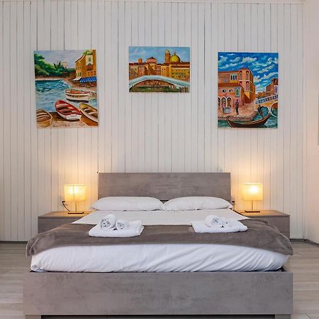 Art Design Apartment - City Center Mediolan Zewnętrze zdjęcie
