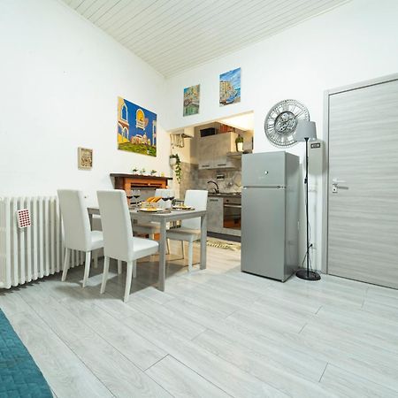 Art Design Apartment - City Center Mediolan Zewnętrze zdjęcie