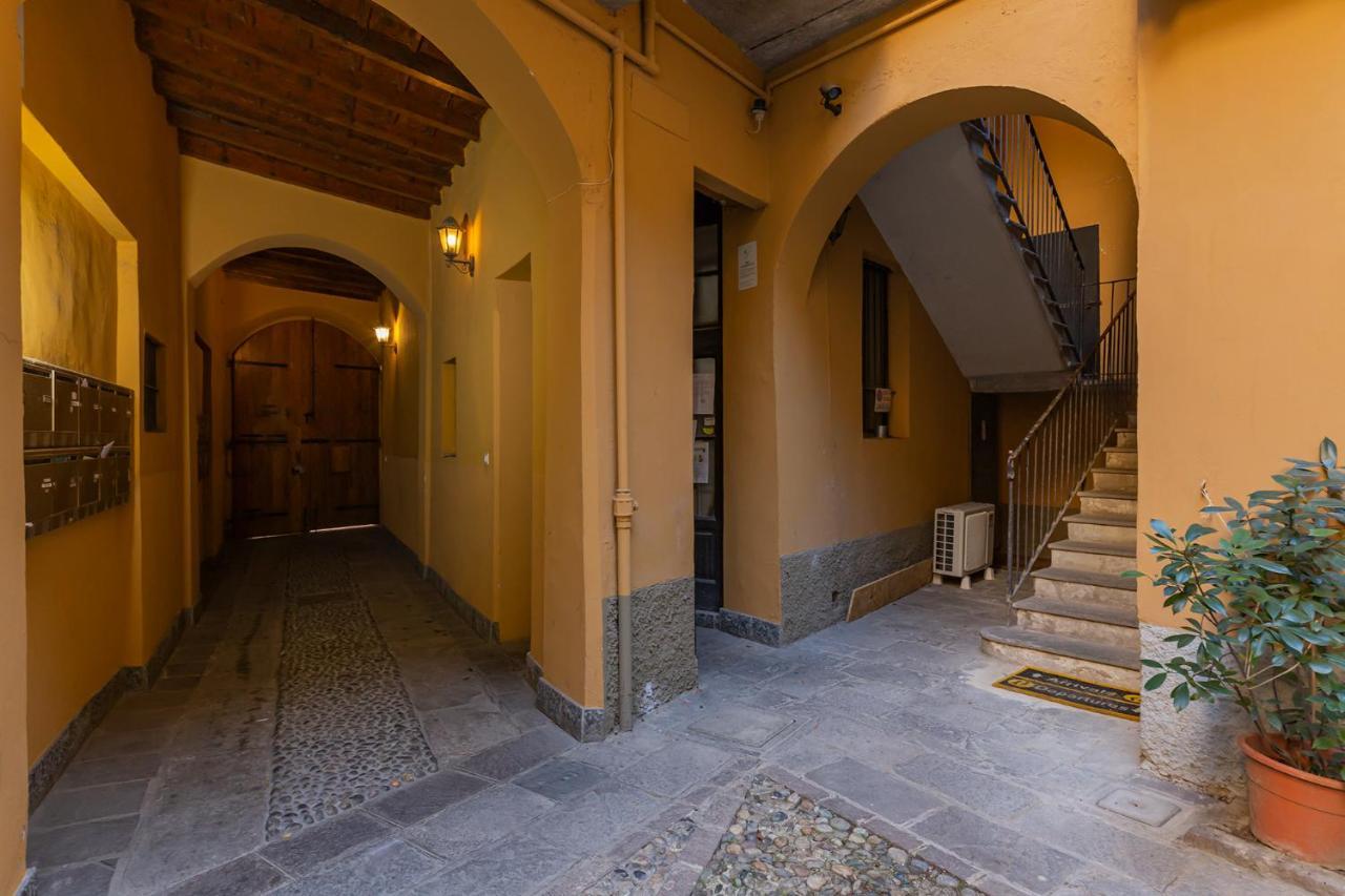 Art Design Apartment - City Center Mediolan Zewnętrze zdjęcie