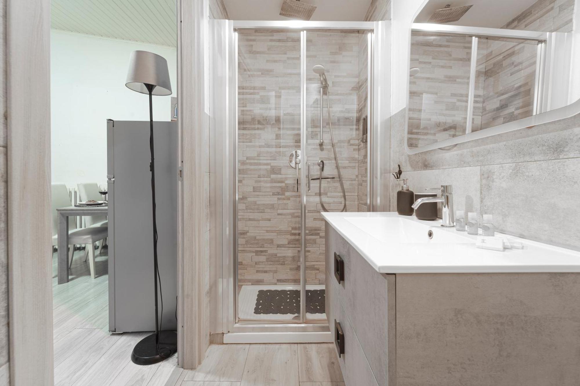 Art Design Apartment - City Center Mediolan Zewnętrze zdjęcie